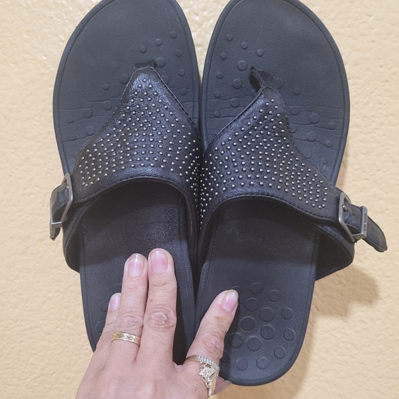 Vionic sandals - Picture 8 of 10